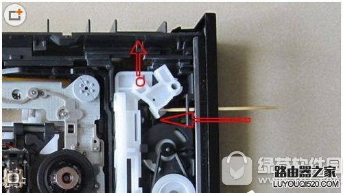 电脑光驱弹不出来怎么办 电脑光驱弹不出来的维修方法3